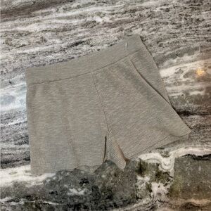 Sweet Generis Women's Knit Shorts 
Size Medium